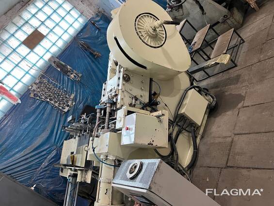 Automatic press machine for 2 pieces cans made in Taiwan
