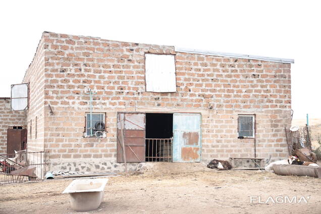 Ферма в Заре