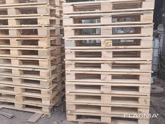 Pallets, wooden pallets, and EPAL pallets.