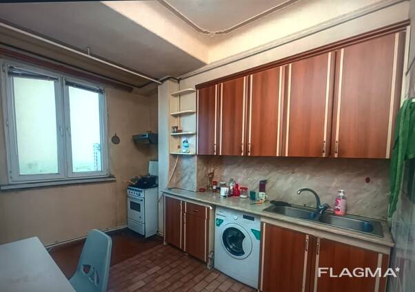 Продается однокомнатная квартира в районе Арабкир