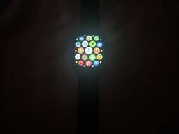 Продам часы Apple Watch 5 размер 44мм
