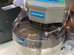 Спиральный тестомес 35-50-75-100-150 кг муки