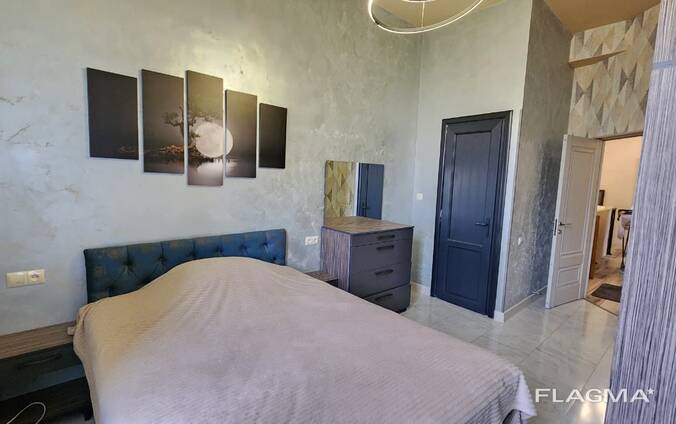 Տրվում է վարձով առանձնատուն